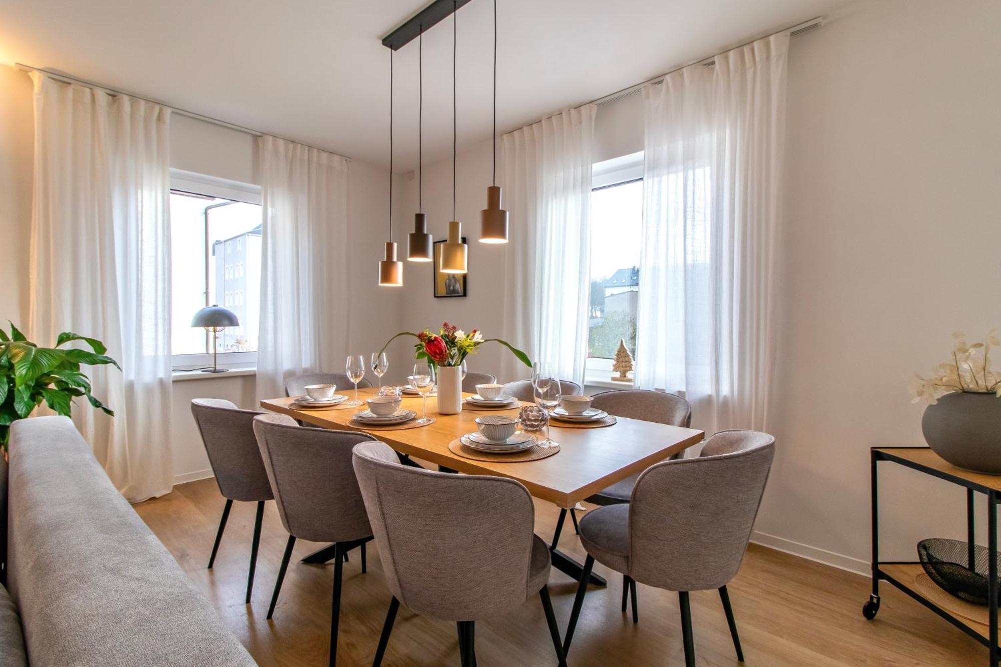 Stilvolles City-Apartment I Netflix I Wlan L Stellplatz I Zentral Schwarzenberg  Exterior photo